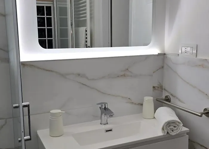 Apartamento Rbr Relax Boutique - Adiacente Metropolitana Per Il Centro Di