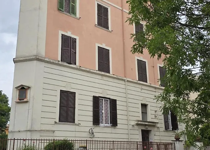 Rbr Relax Boutique - Adiacente Metropolitana Per Il Centro Di Apartamento Roma